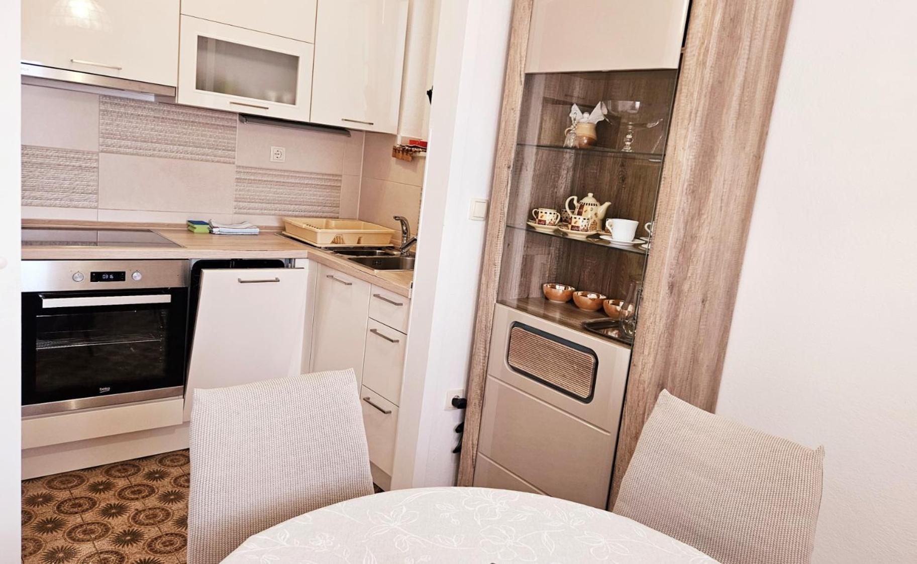 Apartment Tony 오미스 외부 사진